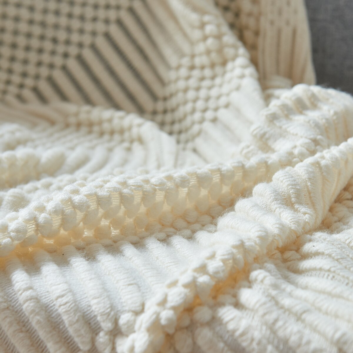 Nordic Knitted Blanket Bed Sofa Throw Blanket With Tassels Solid Colour Leisure Shawl Blanket Travel Air Conditioning Blankets