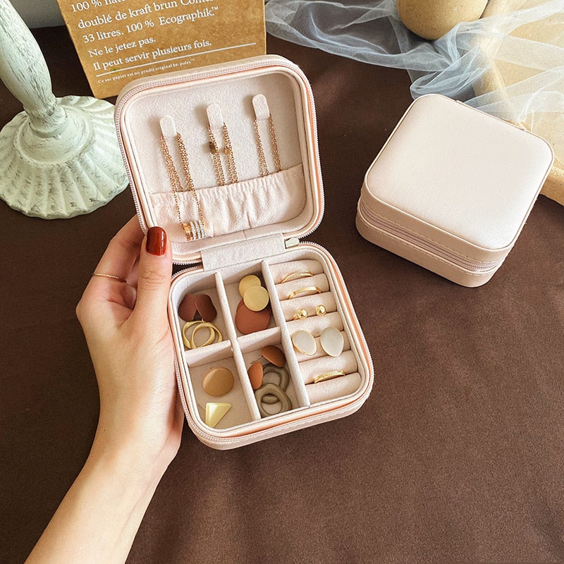 Caja organizadora de joyería para mujer, estuche de almacenamiento de maquillaje, joyería a granel, regalos para invitados de boda, suministros de accesorios para mamá, venta al por mayor