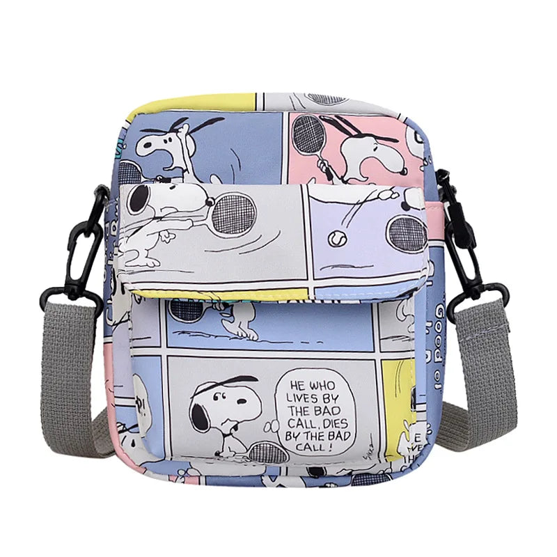 In the spring of 2024, the new cartoon corner creature Snoop shoulder diagonal handbag is in stock.