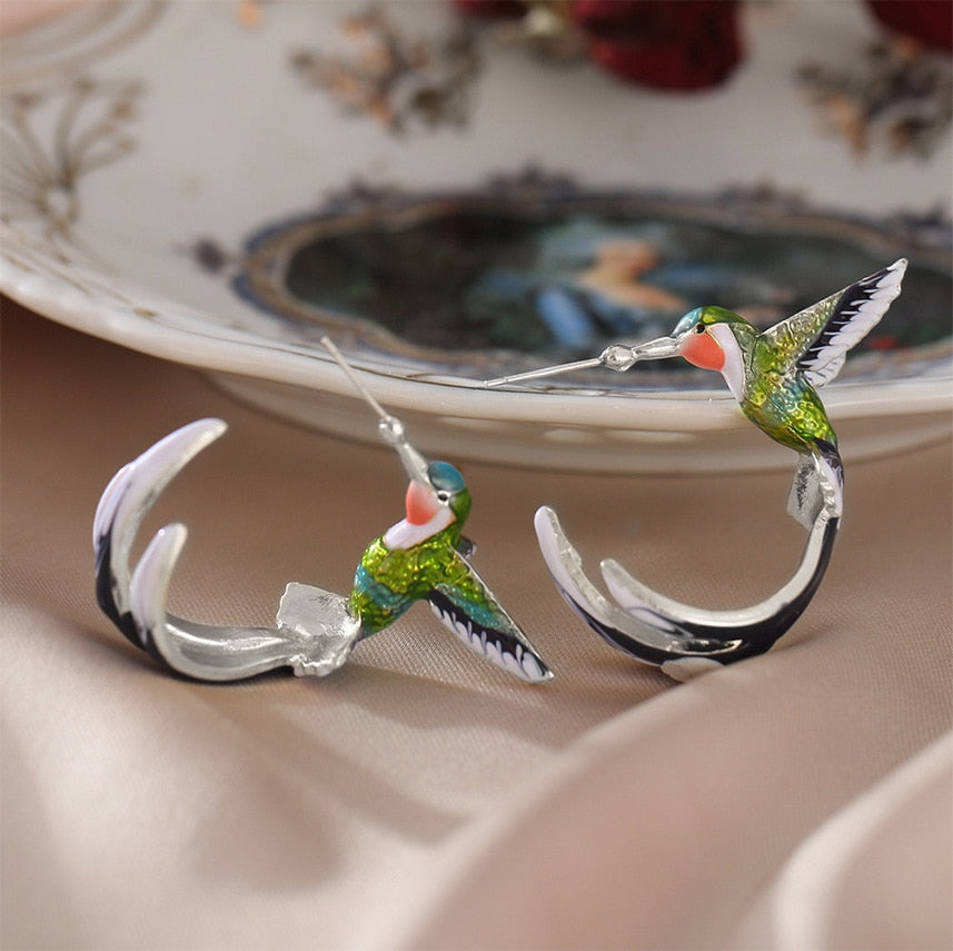 Cute Hummingbird Shape Oil Drop Earrings New Fashion Temperament Silver Needle Earrings Niche Design Green Purple Jewelry