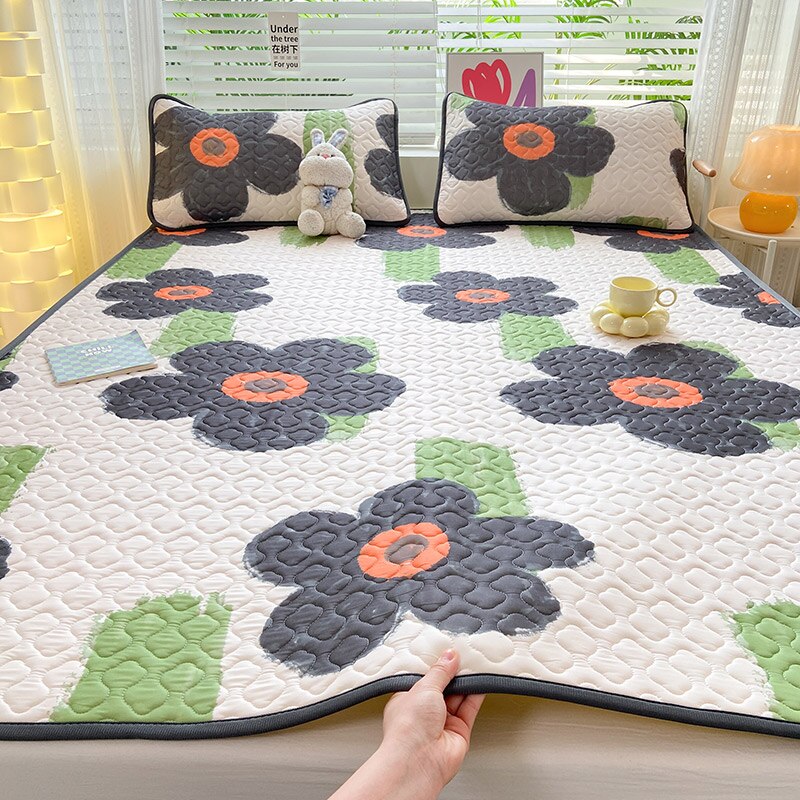 Natural Latex Thick Cooling Mat for Summer Cool Feeling Rayon Matress Pad Soft Air-Permeable Cold Summer Mat for Bed Sheet Set