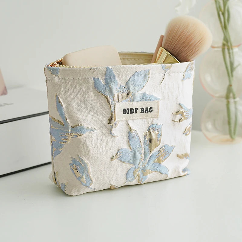 DJDF Women's Cosmetic Bag Green Seaweed Skincare Products Large Capacity Storage Bag Portable Travel Toiletry Bag Coin Purse