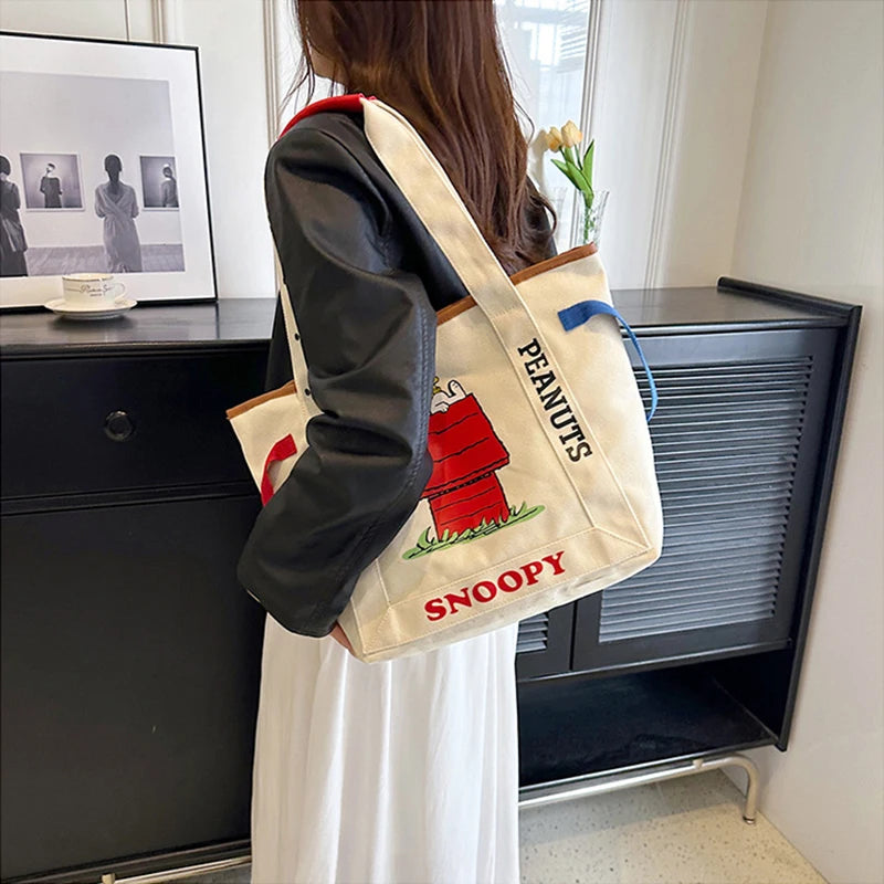 MINISO Disney Cartoon Snoopy Large Capacity Canvas Bag Student Handbag Shoulder Bag Cute Print Tote Bag