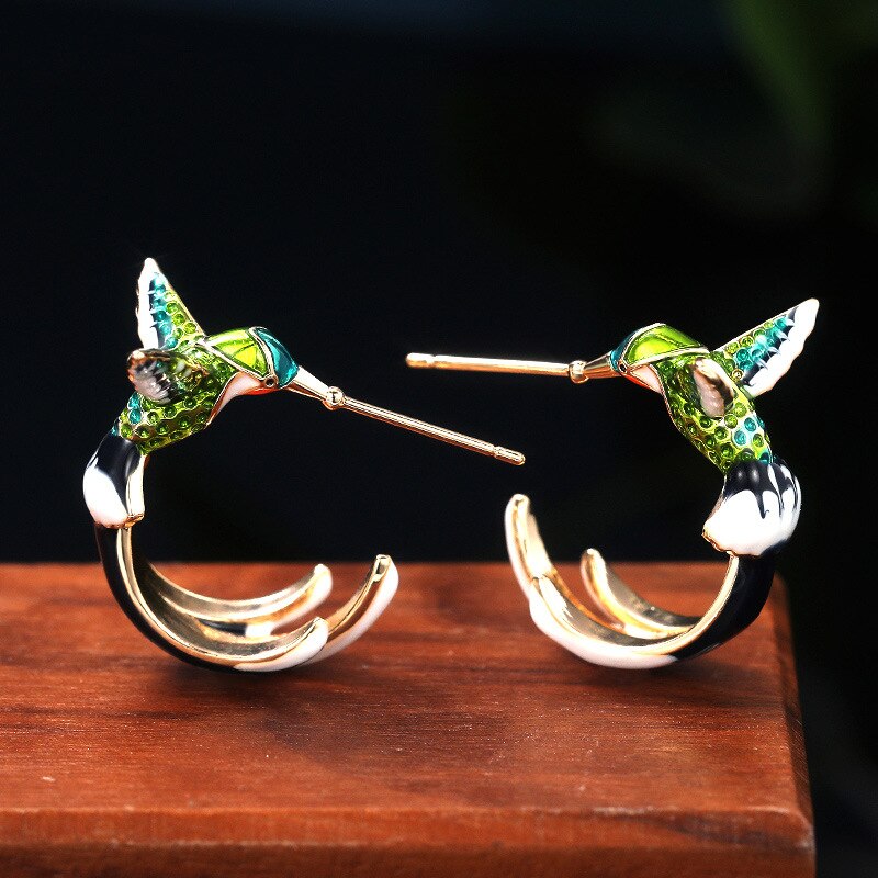 Cute Hummingbird Shape Oil Drop Earrings New Fashion Temperament Silver Needle Earrings Niche Design Green Purple Jewelry