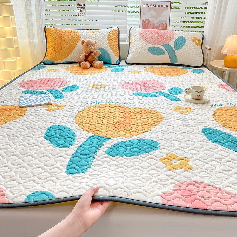 Natural Latex Thick Cooling Mat for Summer Cool Feeling Rayon Matress Pad Soft Air-Permeable Cold Summer Mat for Bed Sheet Set