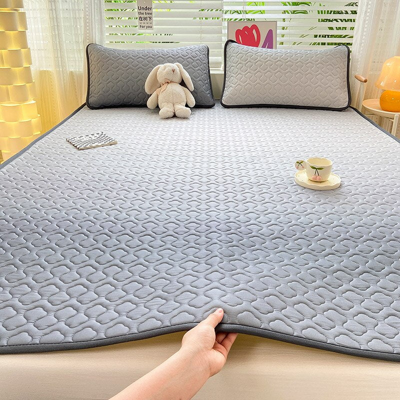 Natural Latex Thick Cooling Mat for Summer Cool Feeling Rayon Matress Pad Soft Air-Permeable Cold Summer Mat for Bed Sheet Set