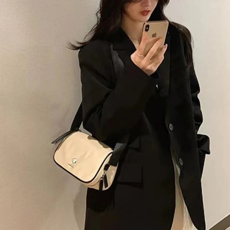 MINISO Disney Series Nylon Printed Snoopy Crossbody Bag Fashionable and Versatile Shoulder Bag Wide Shoulder Strap Adjustable