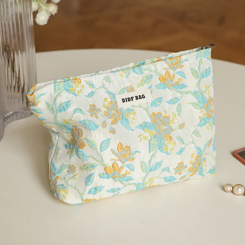 DJDF Women's Cosmetic Bag Green Seaweed Skincare Products Large Capacity Storage Bag Portable Travel Toiletry Bag Coin Purse