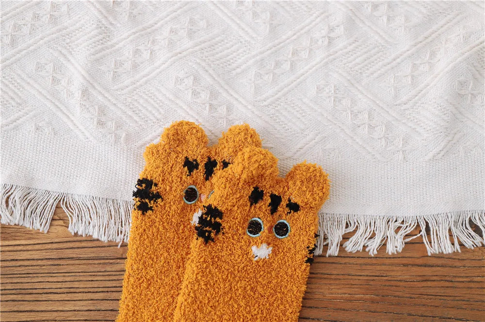 5 Pairs New Three-dimensional Ear Embroidery Cat Claw Coral Fleece Socks Cartoon Cat Confinement Warm Women Sleeping Socks
