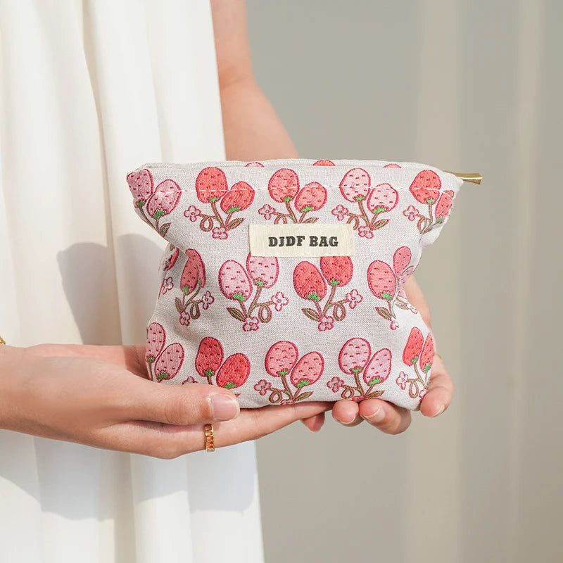 DJDF Women's Cosmetic Bag Green Seaweed Skincare Products Large Capacity Storage Bag Portable Travel Toiletry Bag Coin Purse