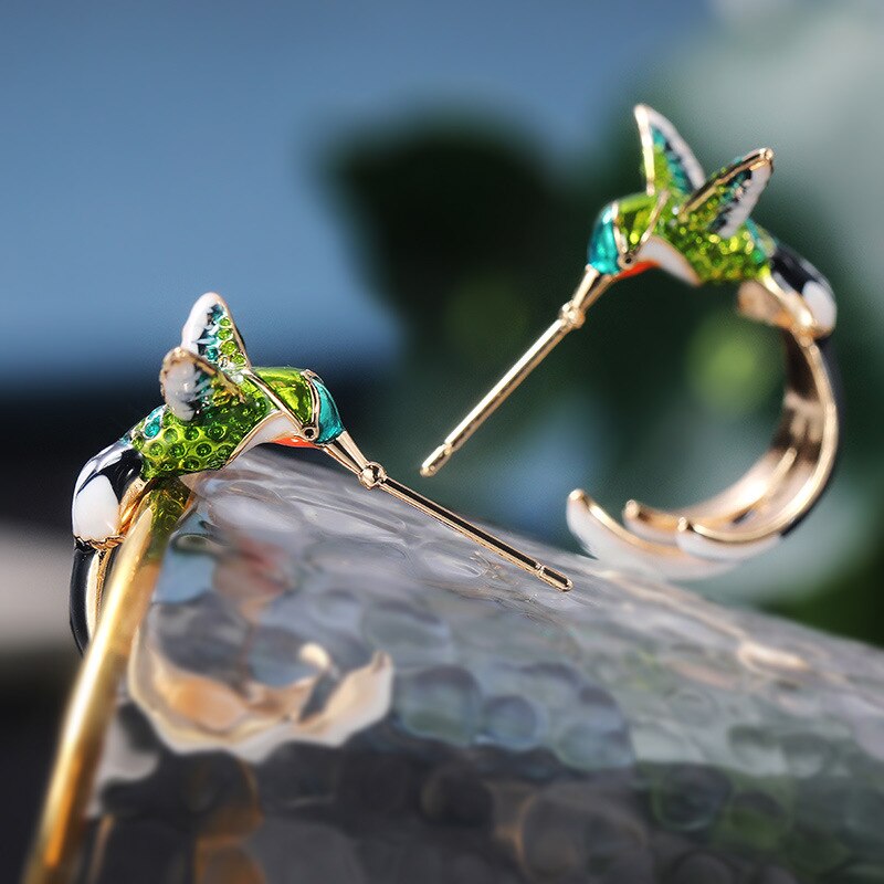 Cute Hummingbird Shape Oil Drop Earrings New Fashion Temperament Silver Needle Earrings Niche Design Green Purple Jewelry