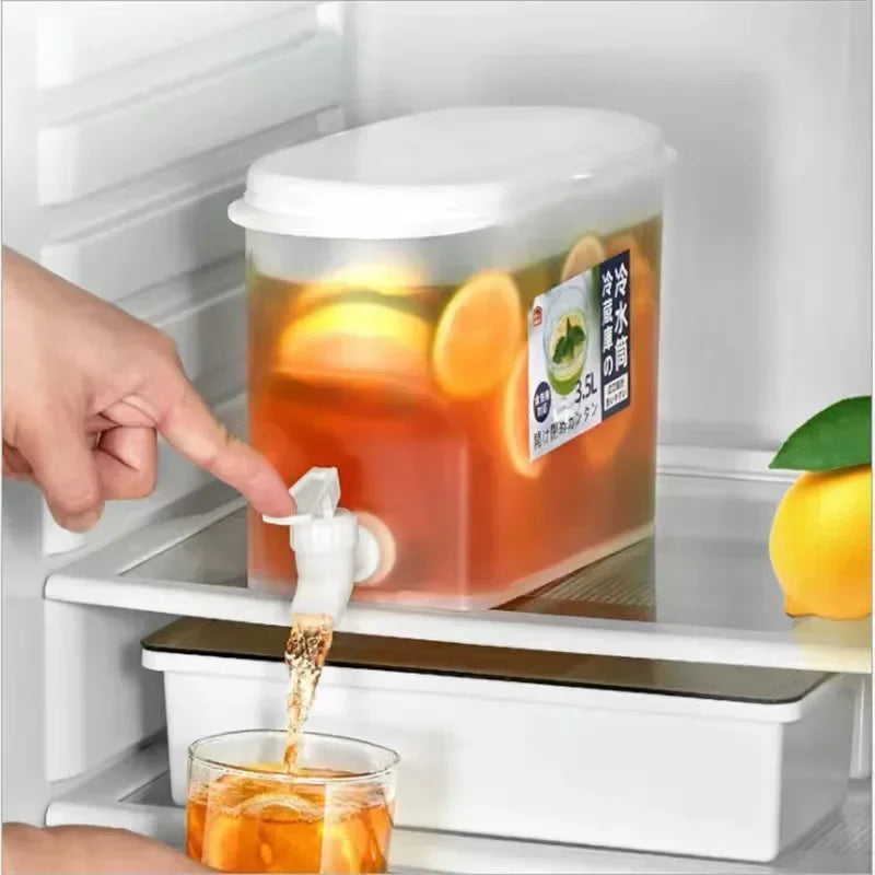 Large Capacity Cold Water Pitcher Cold Water Jug Plastic Water Pot With Faucet Large Capacity Lemonade Scented Tea Water Kettle