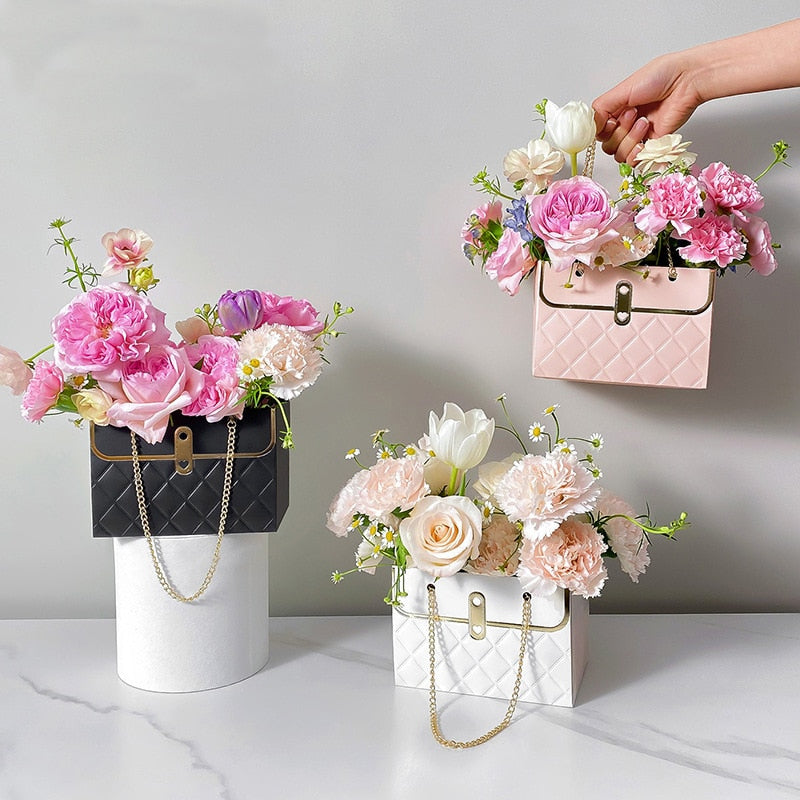1Pcs Creative Hand Bag shape Rose Flower Packaging Box