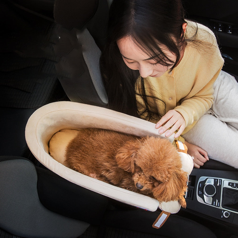 Puppy Cat Bed for Car Portable Dog Bed Travel Dog Carrier Protector for Samll Dogs Safety Car Central Control Pet Seat Chihuahua