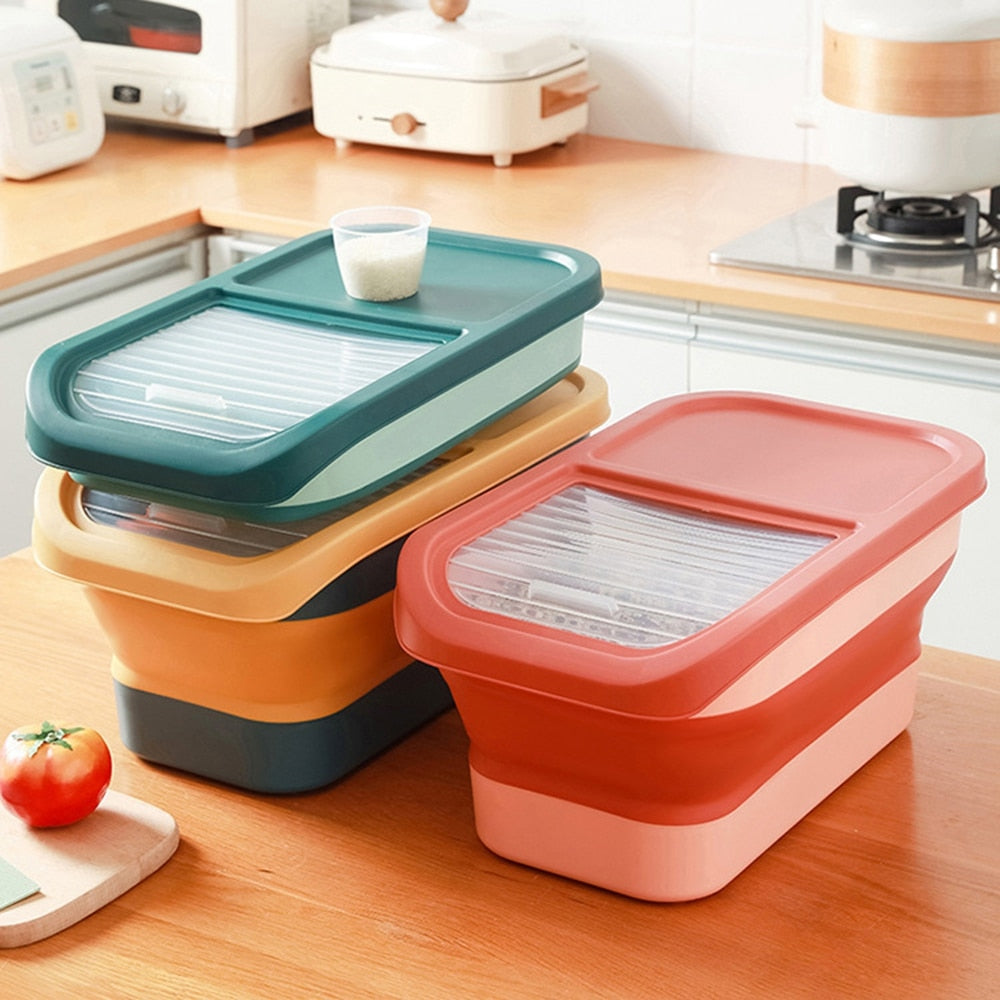 Collapsible Pet Food Container with Lids