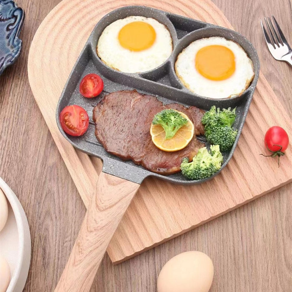 2/4 hole Frying Pot Pan Thickened Omelet Pan Non-Stick Egg Pancake Steak Pan Cooking Egg Ham Pans Breakfast Maker Cookware